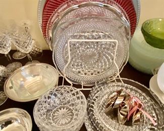 Entertaining glassware plates and bowls