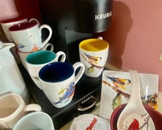 Keurig and mugs