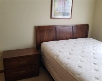 Queen bed & nightstand