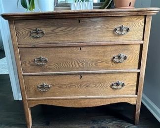 GORGEOUS ANTQUE DRESSER