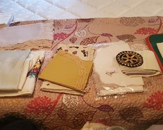 Beautiful  Vintage linens 