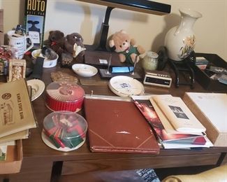 EARLE ARK collection 