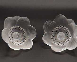 Pair of signed Lalique anemone flowers, 4" across and 3 1/2" long.