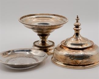 Lovely antique silverplated butter dish with original draining tray on the interior, unmarked.