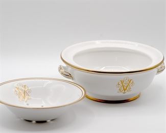 Another view of the replica two part porcelain fruit bowl from the Biltmore Estate Collection by Great City Traders