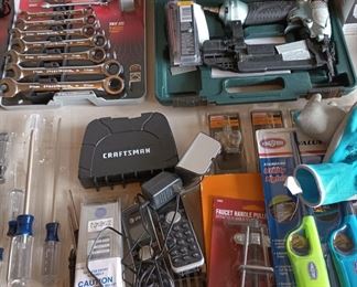 Hitachi Nailer Gun - NT50AE2, Gearwrench SAE Combination Wrench Set, Assortment of Hand Tools