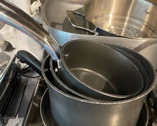 Assortment of Pots & Pans