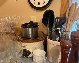 Rival Crock Pot Slow Cooker 4 Quart - 3154, Crock-Pot Little Dipper - 32041C