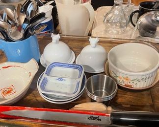 Country Stoneware Ramekin, White Rice Flower Divided Sauce Dip Plate, Good Cook Kitchen Knife