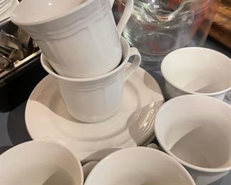 Mikasa French Countryside Dinnerware Set