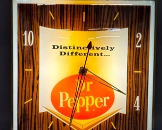 Dr. Pepper Light Up Clock