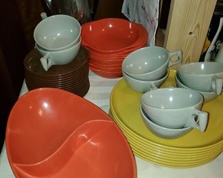 Melmac dishes 