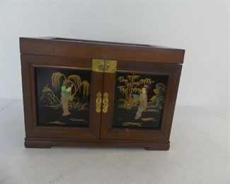 Vintage 1970s Japanese Musical Jewelry Box with Jade Decorations - Plays "Raindrops Keep Fallin' On My Head"