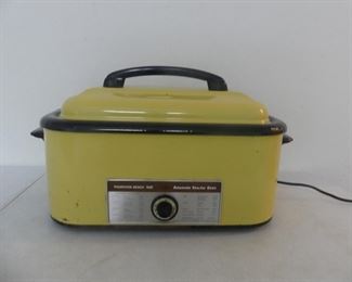 Vintage Pre 1980 Hamilton Beach Scovill Automatic Roaster Oven Model #527-1 - Harvest Yellow