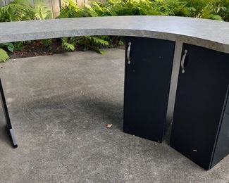 Manicure station (2available)