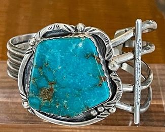 Stunning Zuni Raymond Gasper Sterling And Turquoise Bracelet - Total Weight 56.1 Grams