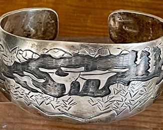 Vintage Hope Michele Delong Sterling Silver Bird & Water Scene Bracelet In Relief Oxidized Textured - 66 Grams