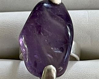 Vintage Brutalist Amethyst Natural Stone And Sterling Silver Size 7.25 Total Weight 13.4 Grams