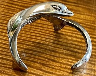 Vintage Sterling Silver Mexico Dolphin Cuff Bracelet Total Weight 43.1 Grams