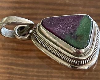 Gorgeous Ruby Zosite & Sterling Silver Pendant Total Weight 18.7 Grams