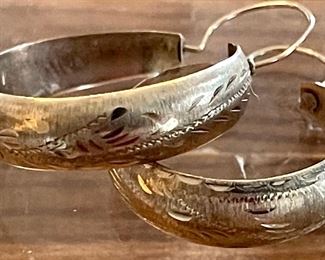 2 10K Gold Etched Hoop Earrings Different Sizes - Total Weight 3.5 Grams