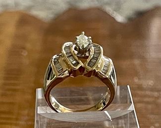 14k Yellow Gold 49 Stone Diamond Ring Size 6.5 - Diamond Weight 1.21 With Appraisal