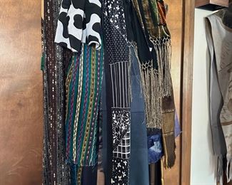 Women's Scarves