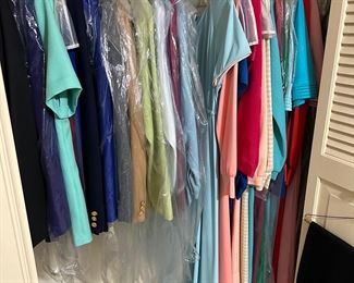 Vintage Women's Clothing