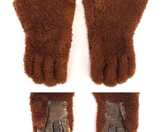Antique Buffalo hide Gloves