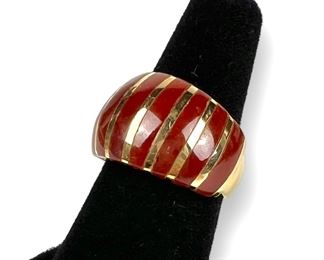 Fine 14K Yellow Gold & Carnelian Dome Ring. 5.7 Grams.
