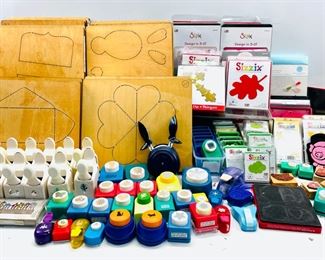 Sizzix Die Cutters, Double Edge Punch, Craft Paper Punchers In Different Sizes, Accu-Cut Standard Wood Die Large Assorted Lot
