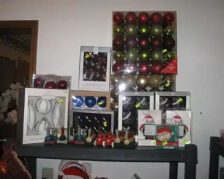 Dining Room:  Christmas