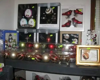 Dining Room:  Christmas