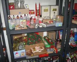 Dining Room:  Christmas