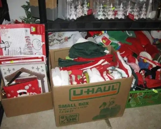 Dining Room:  Christmas