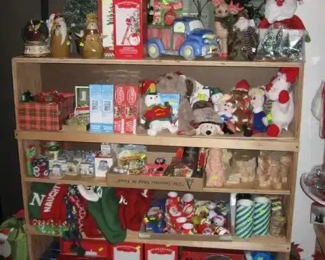 Dining Room:  Christmas