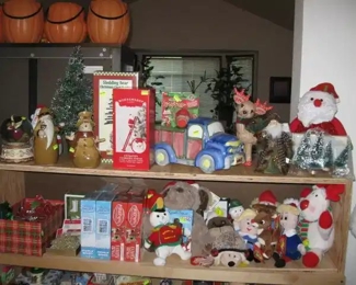 Dining Room:  Christmas