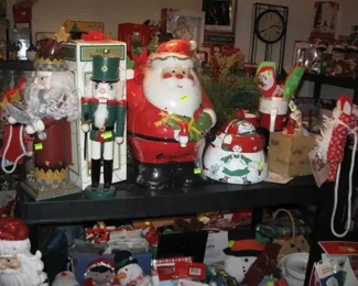 Dining Room:  Christmas