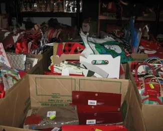 Dining Room:  Christmas