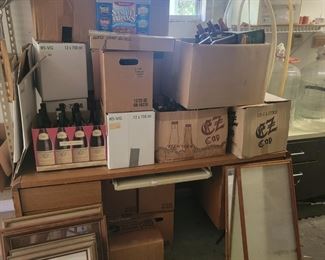 Beer and wine bottles included in package