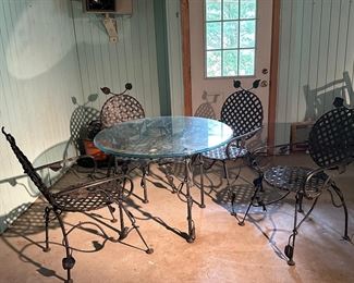 Heavy Iron & Glass Table, Adorned with Iron Birds with 4 Chairs