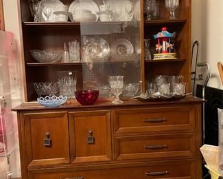 Mid century modern hutch China cabinet with two sliding glass doors