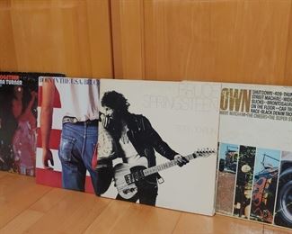 Hundreds of vinyl records 