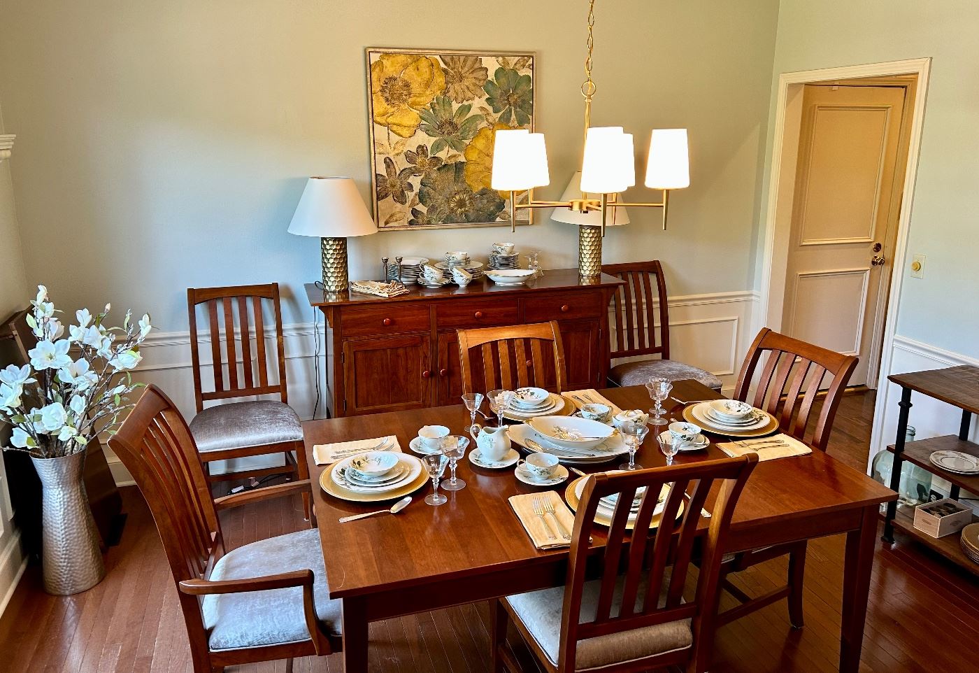 Awesome South Overland Park Estate Sale starts on 7/30/2023