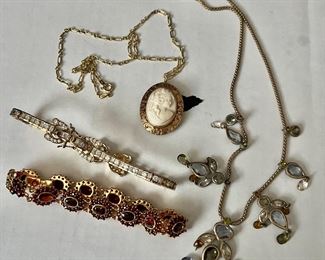 Sterling jewelry, cameo 