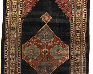 Antique Persian Bidjar circa 1900
Size is 
8.6 by 14 feet 