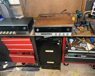 MORE VINTAGE RECEIVERS