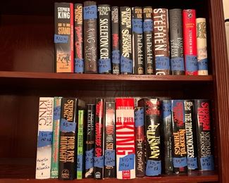 Stephen King many 1st Editions in almost new condition 