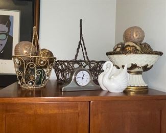 Ceramic Vintage Swan Planter