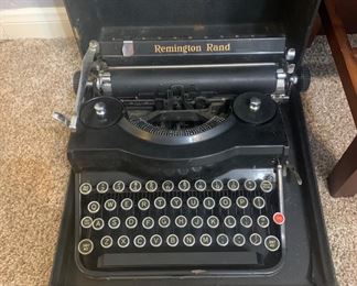 Vintage Remington Rand Typewriter 